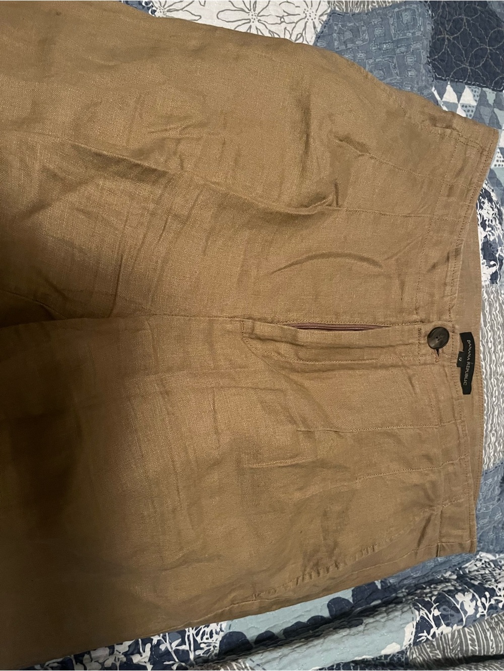 Lightweight Linen Khaki pants